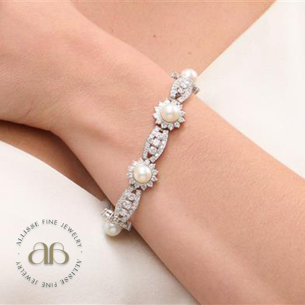 Diamond and pearl bracelet